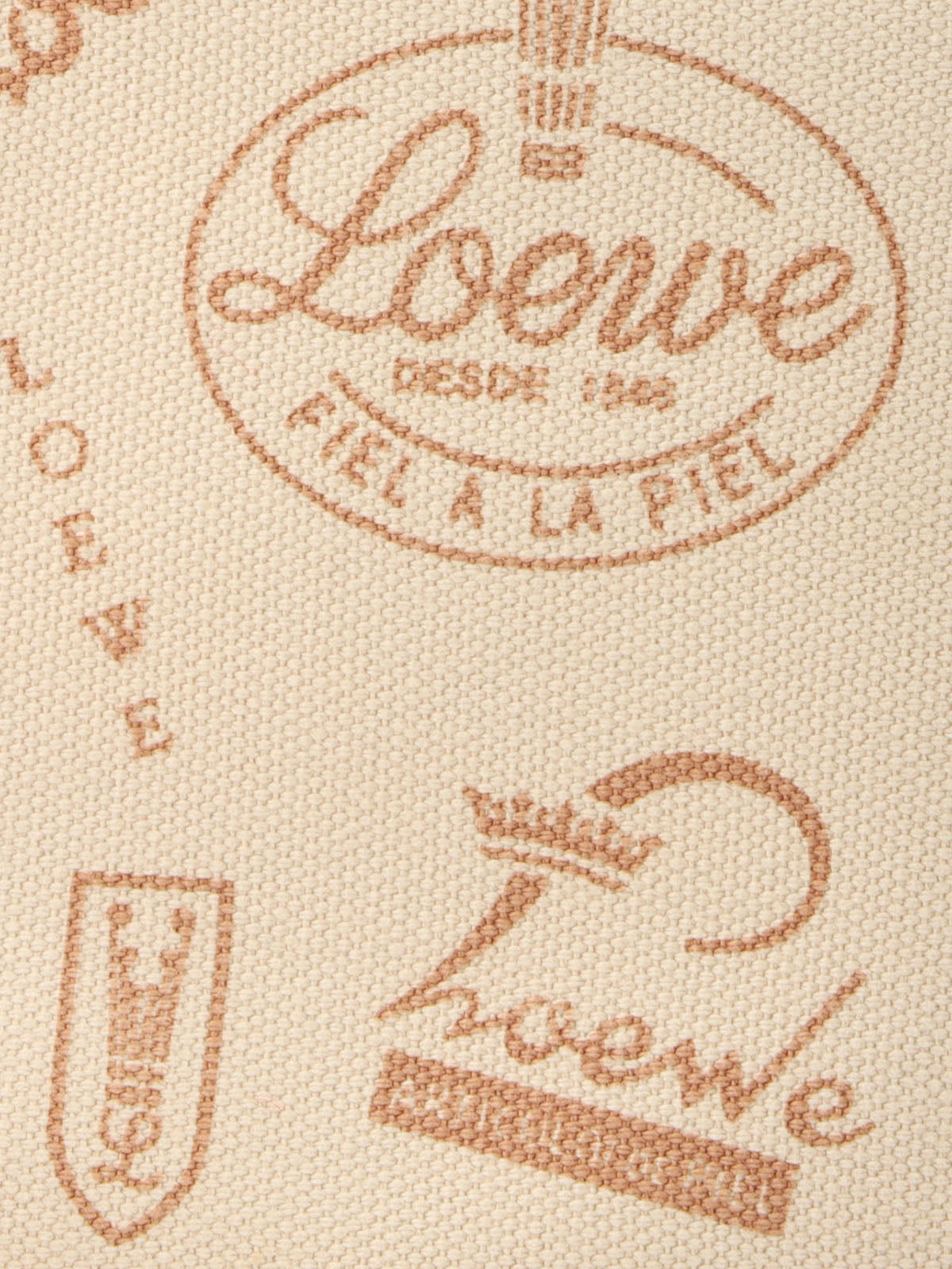 ロゴパターンキャンバススエードコンビショルダーバッグ ベージュ