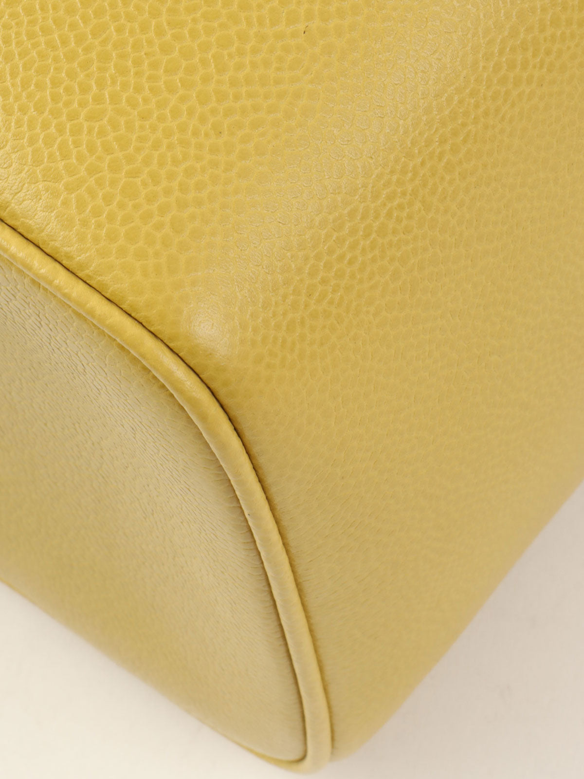 1998年頃製 キャビアスキンCCマークステッチバニティ ライムイエロー