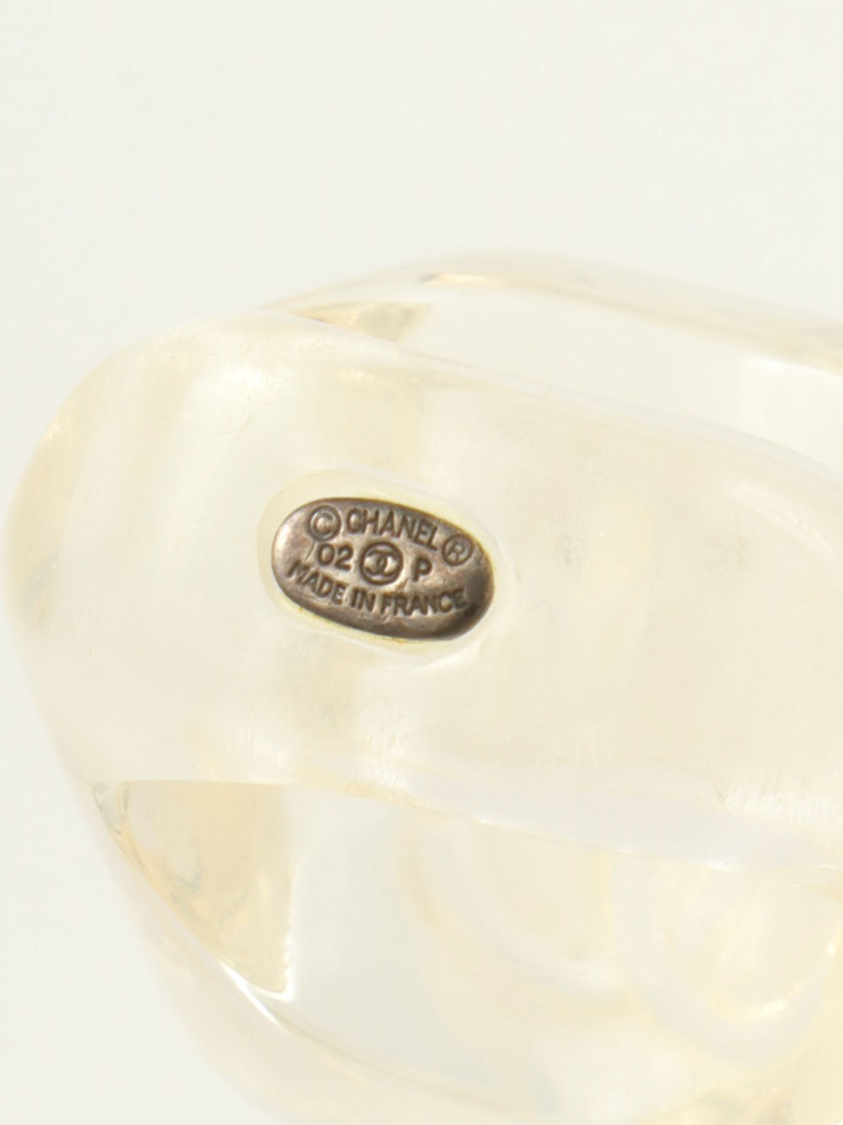 2002 CC mark ring clear