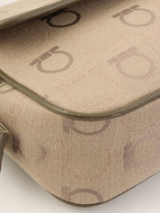 Gancini pattern shoulder bag in beige