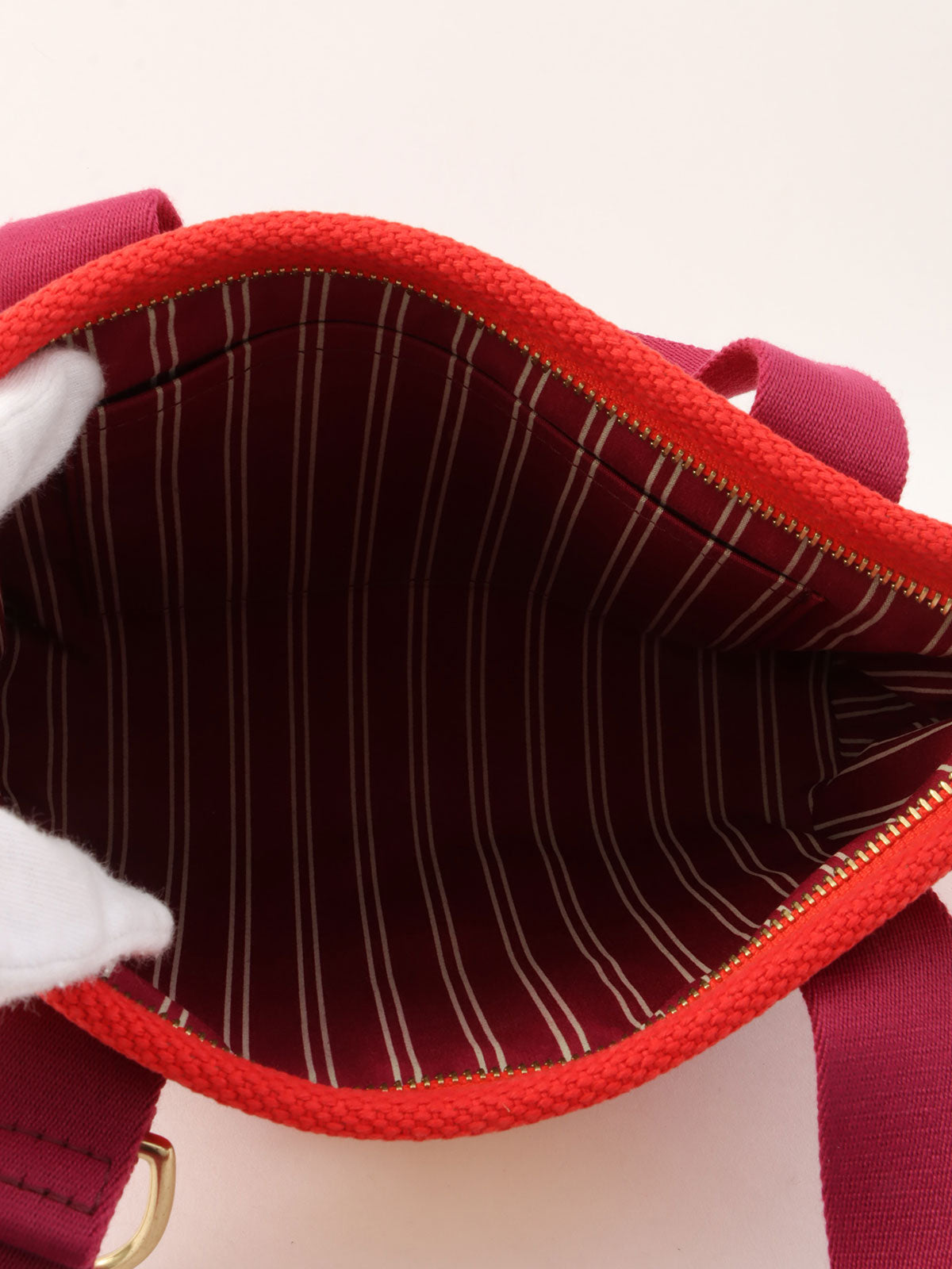 2005年製 アンティグアラインカバPM レッド