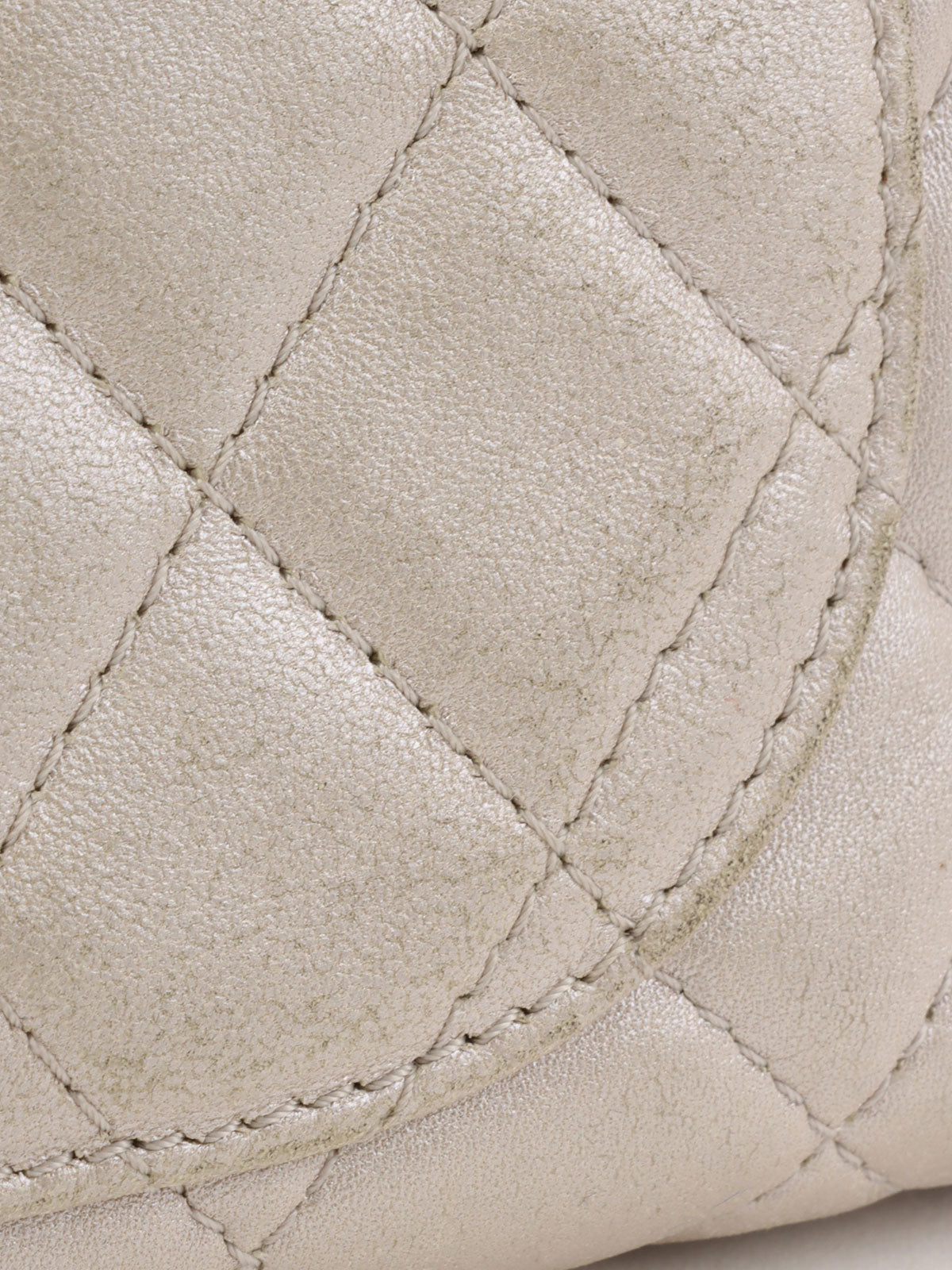 2008年頃製 CCマークステッチ2.55チャームチェーンショルダーバッグ シルバー/ブラック