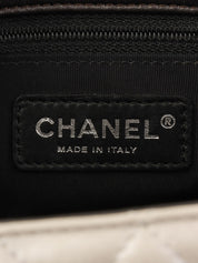 2008年頃製 CCマークステッチ2.55チャームチェーンショルダーバッグ シルバー/ブラック