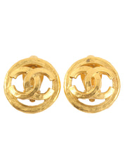 1994年圆形镂空CC标志金耳环