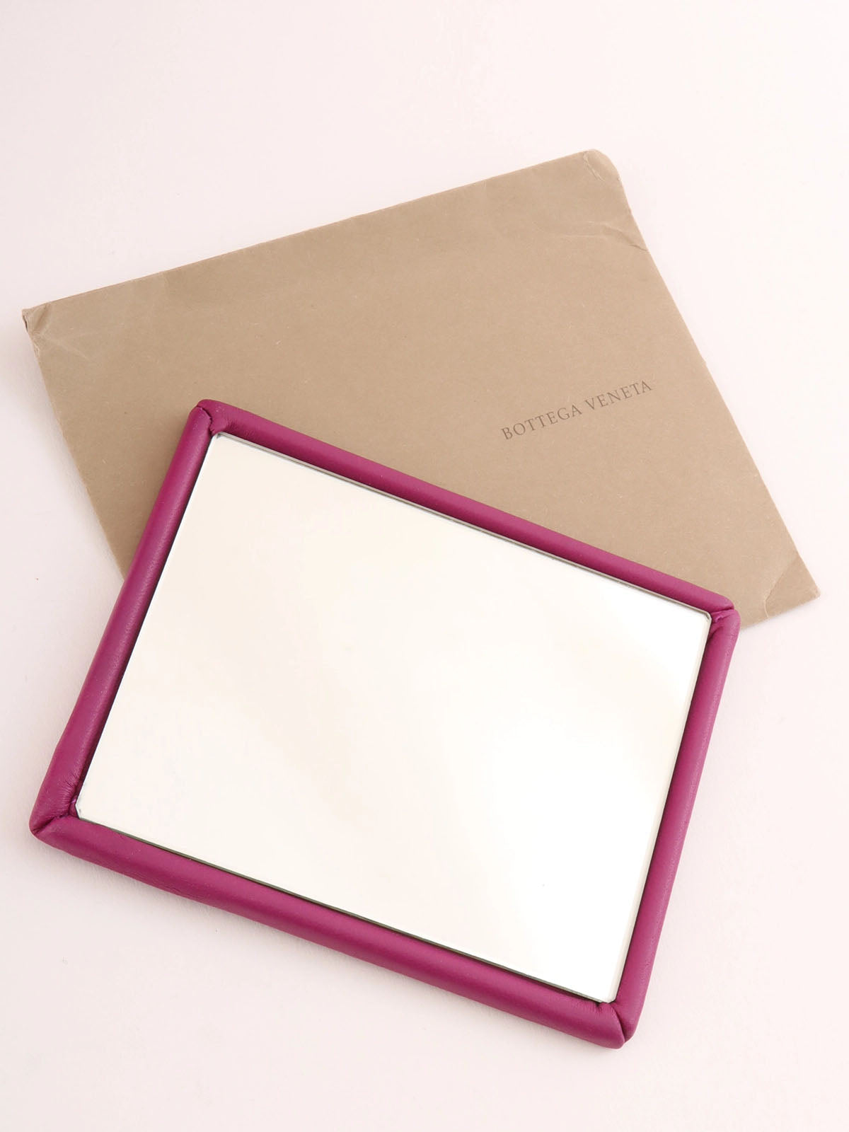 イントレチャートホーボーバッグ パープル