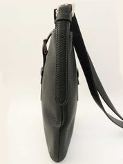 ロゴエンボスショルダーバッグ ブラック