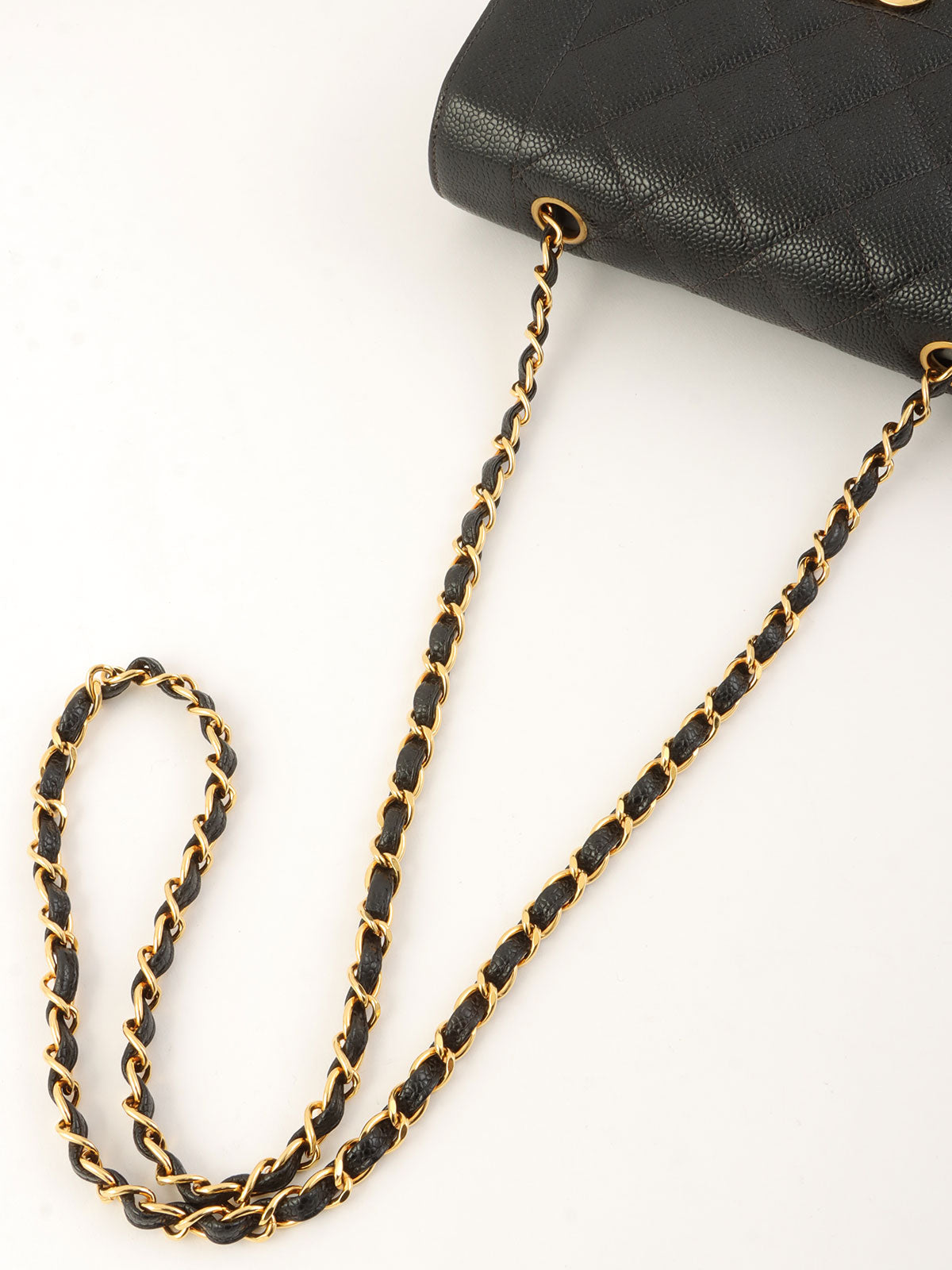 1995年頃製 キャビアスキンダイアナフラップチェーンバッグ22cm ブラック