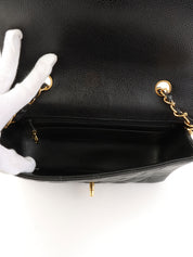 1995年頃製 キャビアスキンダイアナフラップチェーンバッグ22cm ブラック