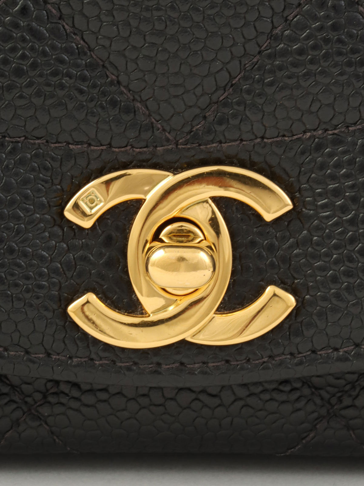 1995年頃製 キャビアスキンダイアナフラップチェーンバッグ22cm ブラック