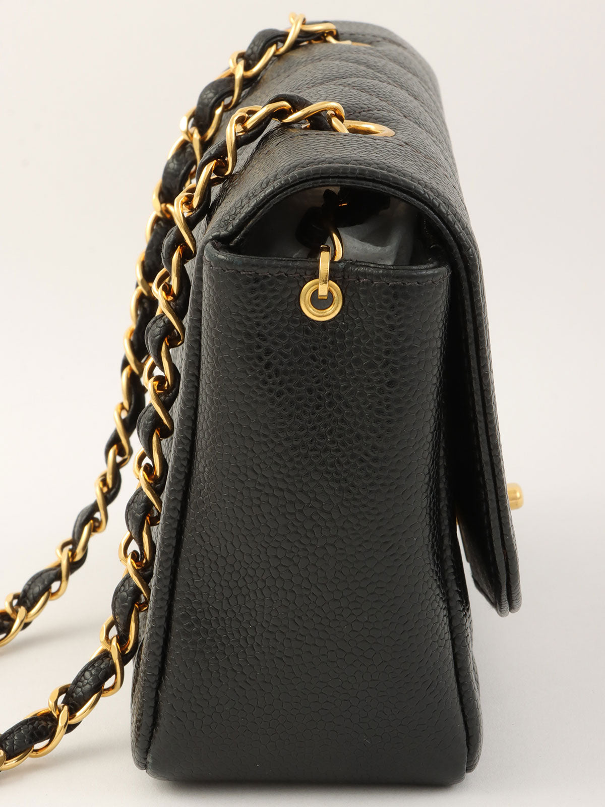 1995年頃製 キャビアスキンダイアナフラップチェーンバッグ22cm ブラック