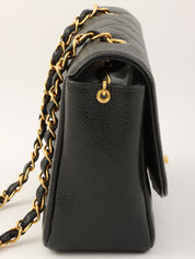 1995年頃製 キャビアスキンダイアナフラップチェーンバッグ22cm ブラック