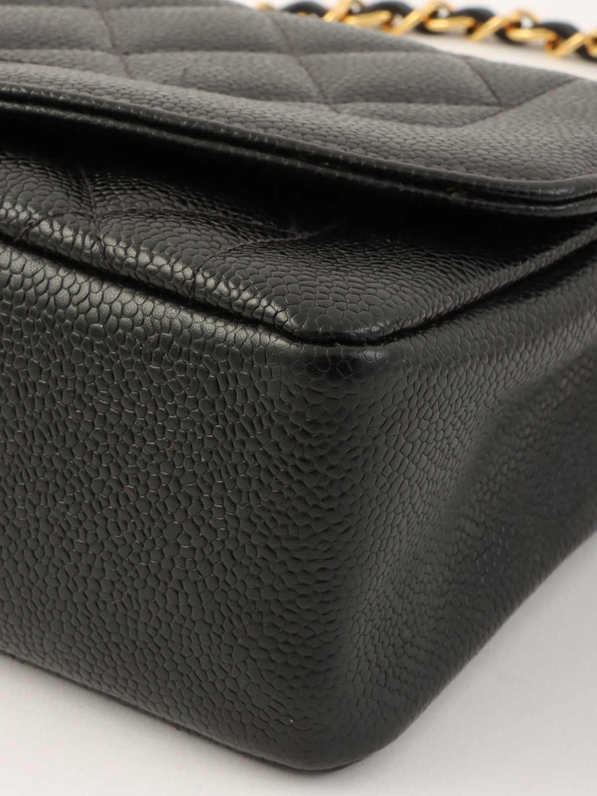 1995年頃製 キャビアスキンダイアナフラップチェーンバッグ22cm ブラック