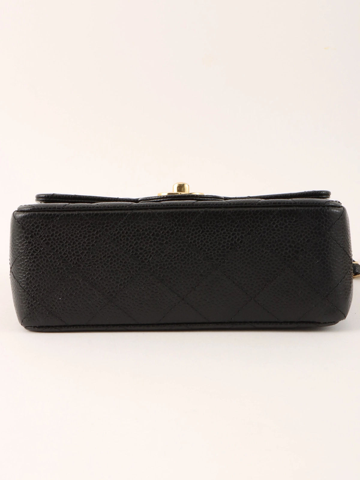 2005 Caviar Skin Classic Flap Chain Bag Mini Black