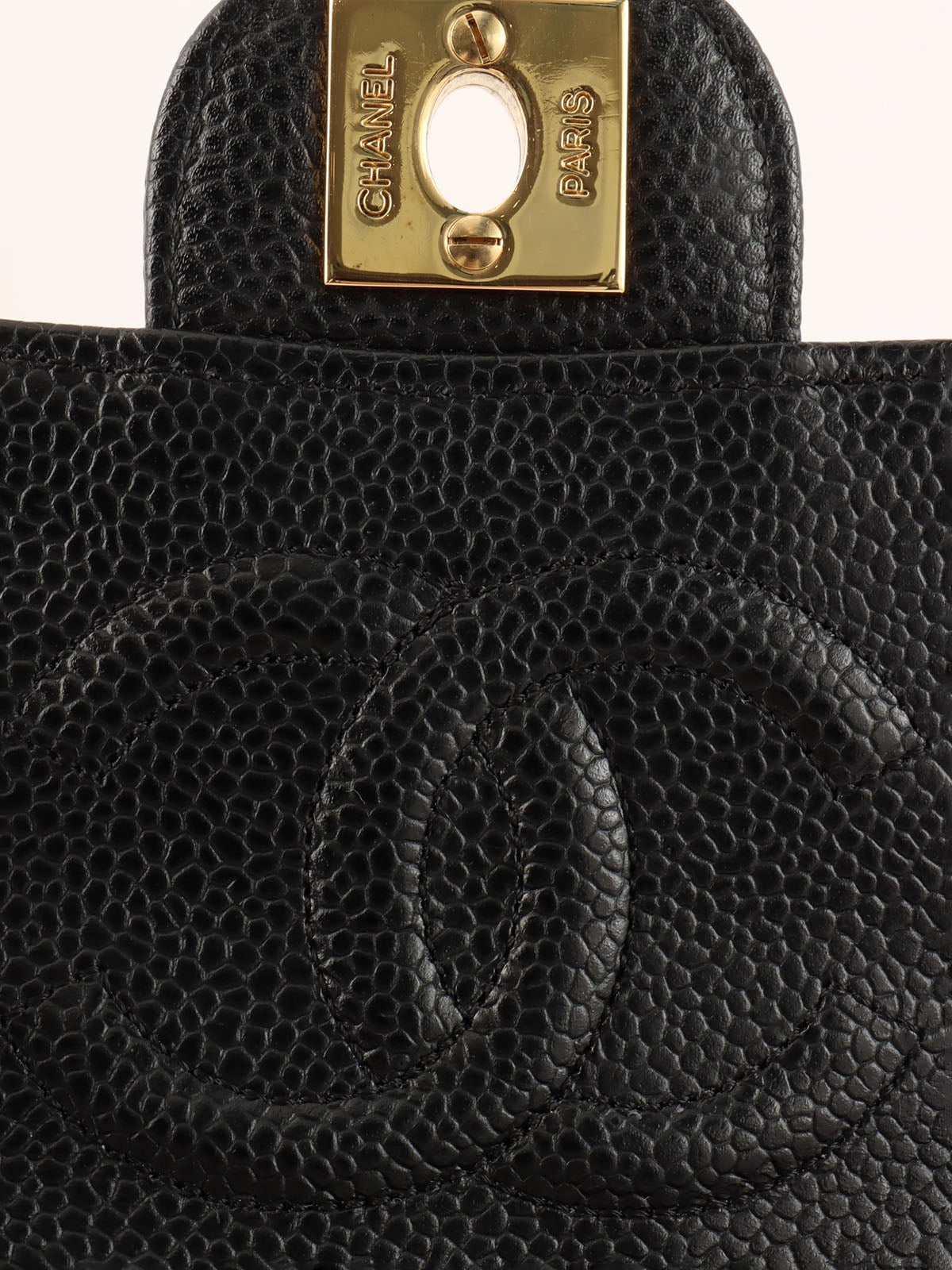 2005年左右制造 颗粒牛皮经典翻盖链条包迷你款 黑色