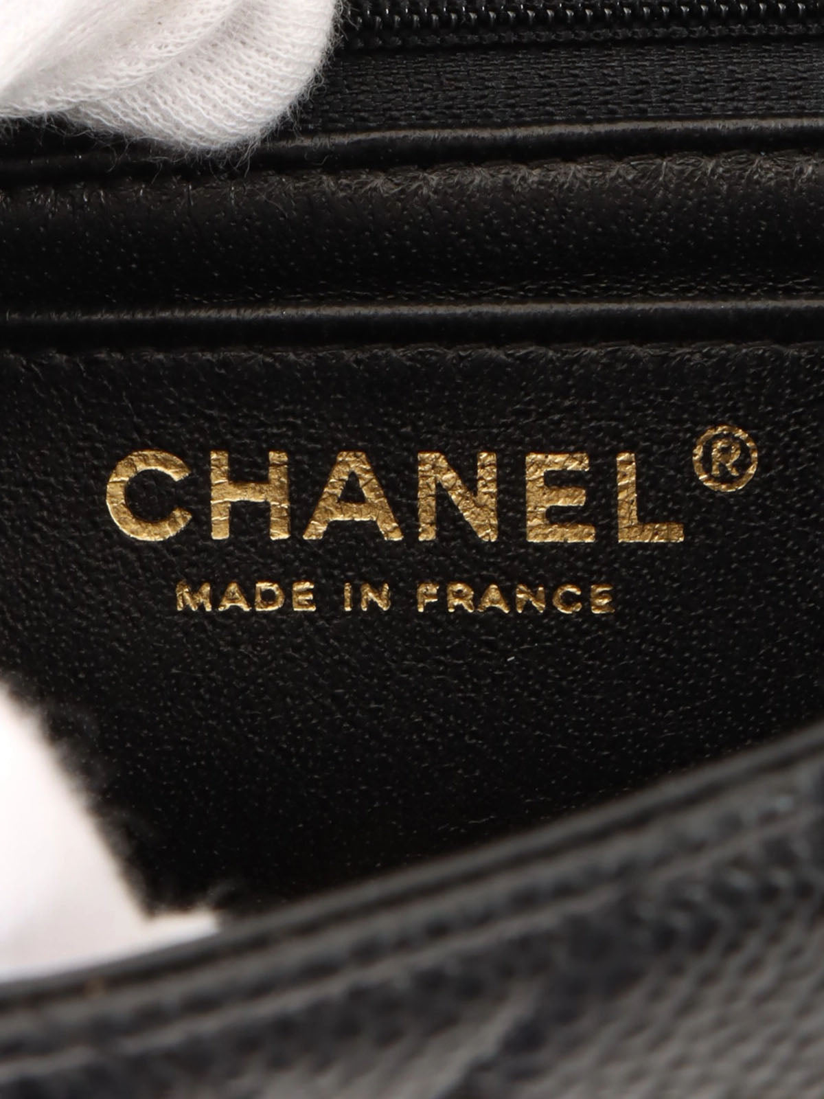 2005 Caviar Skin Classic Flap Chain Bag Mini Black