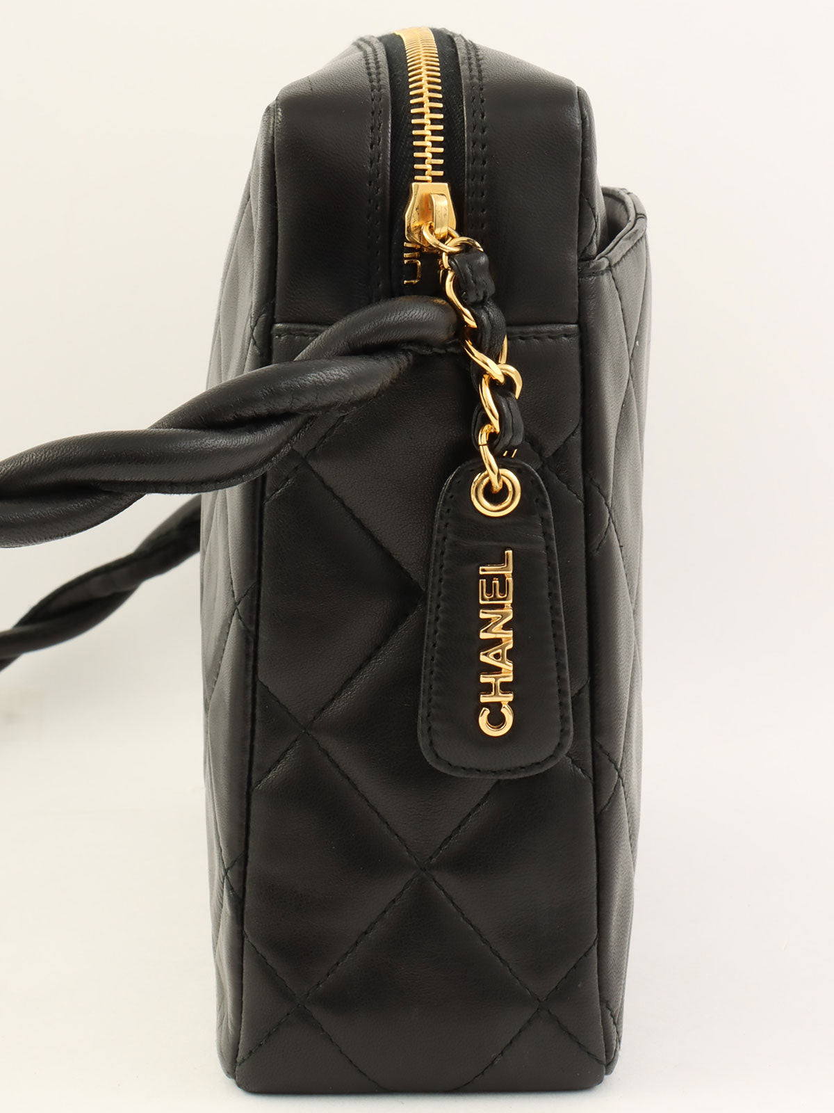 1997 CC Mark Stitch Matelasse Shoulder Bag Black
