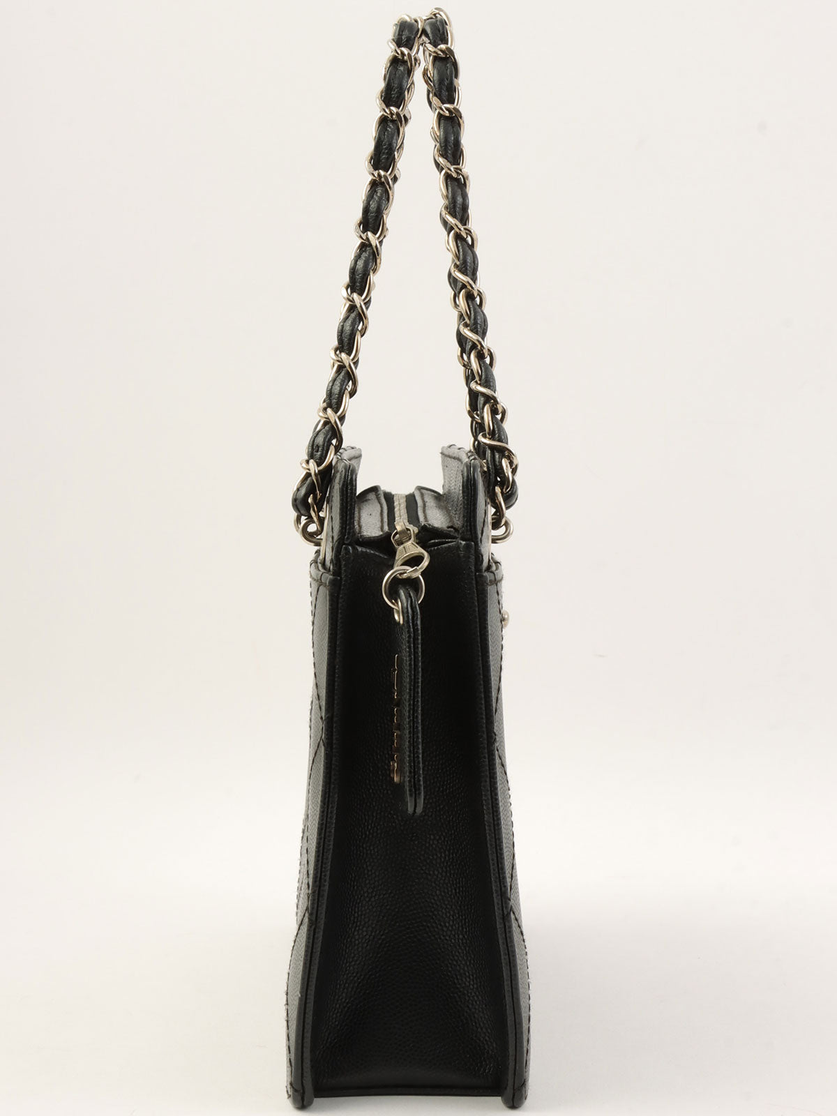 1998 Caviar Skin Bicolor Stitch CC Turnlock Chain Tote Bag in Black