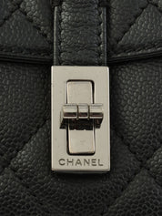 2005年頃製 キャビアスキン2.55ターンロックプレートハンドバッグ ブラック