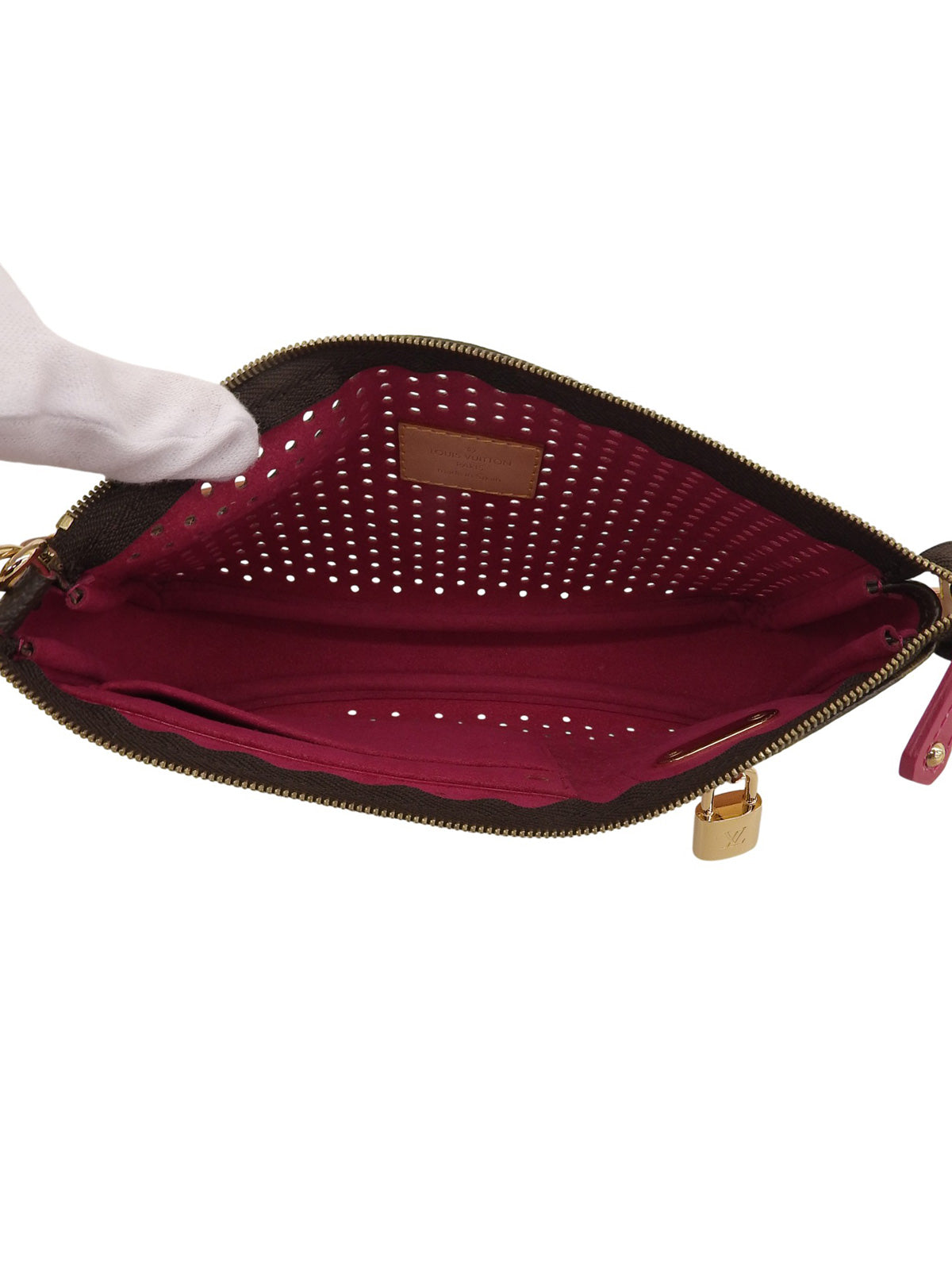 2006年製 キャンバスモノグラムペルフォポシェットアクセソワール ブラウン