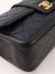 2014年頃製　バイカラーCCマークチェーンショルダーバッグ　ネイビー／ブラック