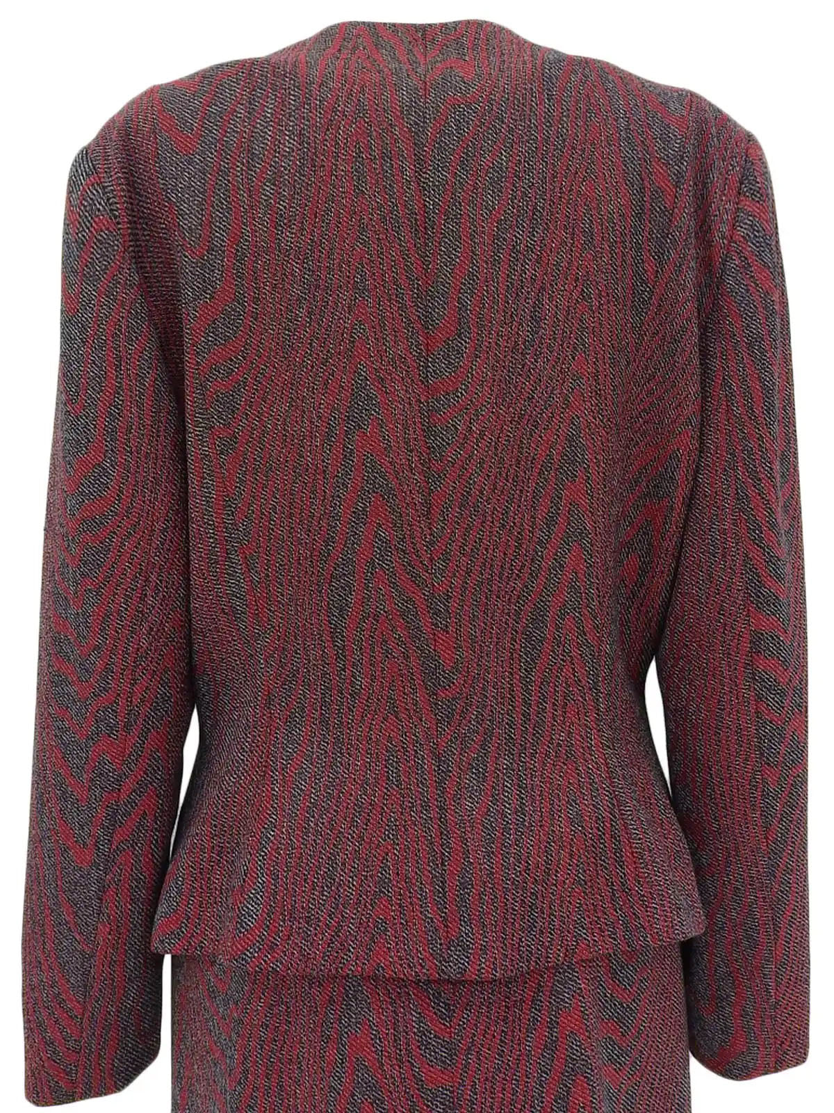 Wool design pattern set in red/dark brown