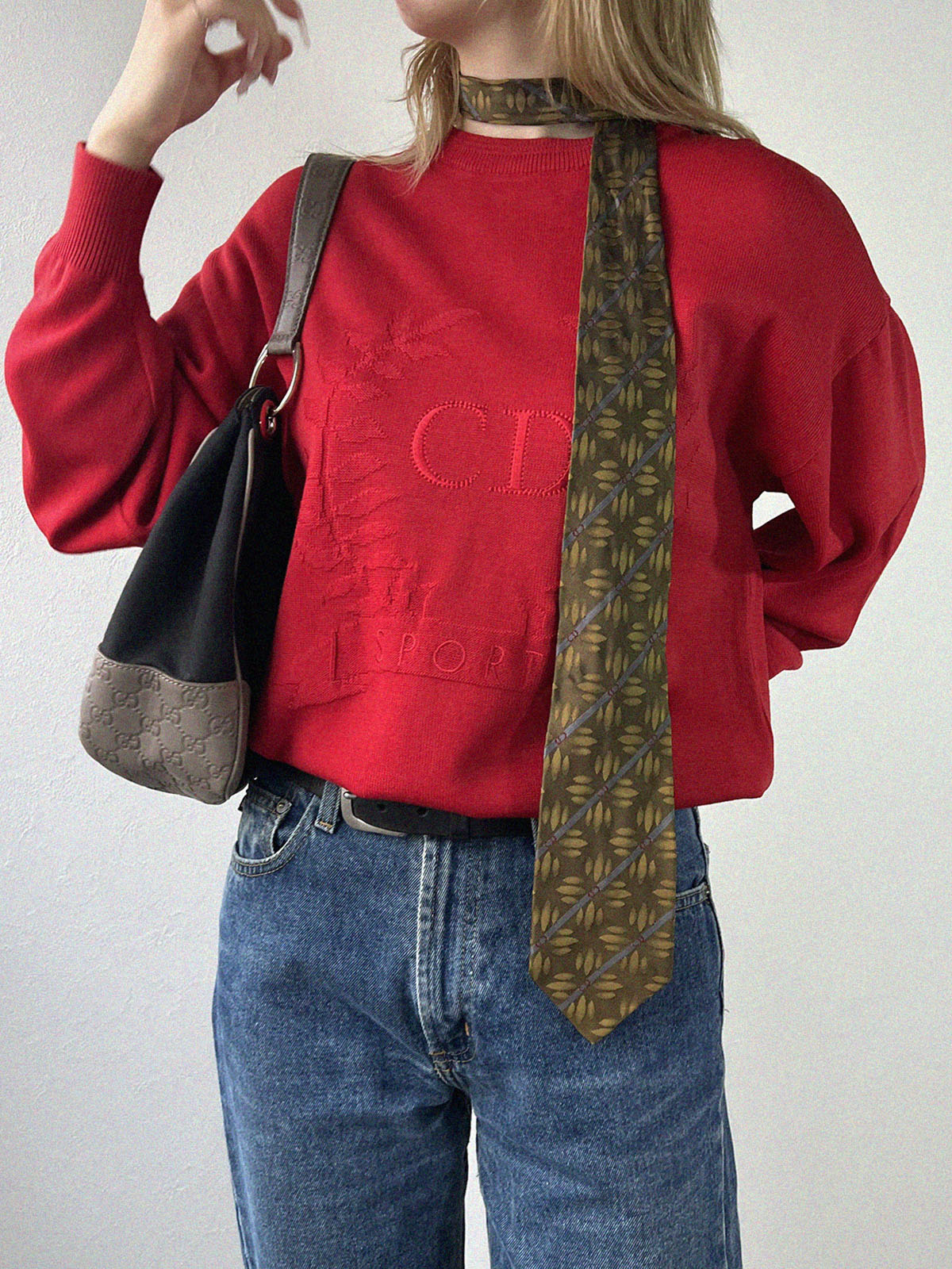 ロゴ刺繍ロングスリーブニットトップス　レッド