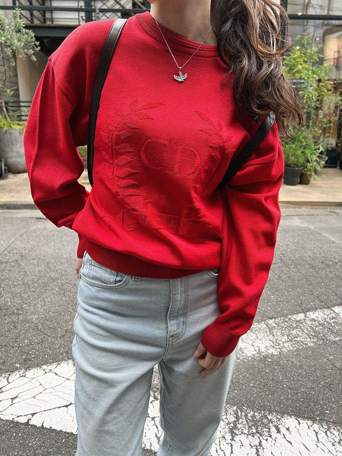 ロゴ刺繍ロングスリーブニットトップス　レッド