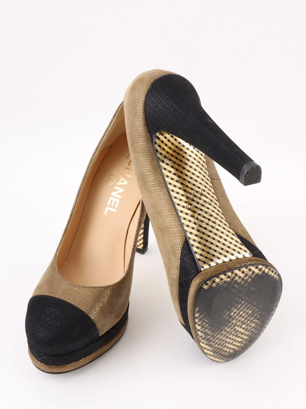 バイカラーCCマークステッチパンプス　ブロンズ／ブラック