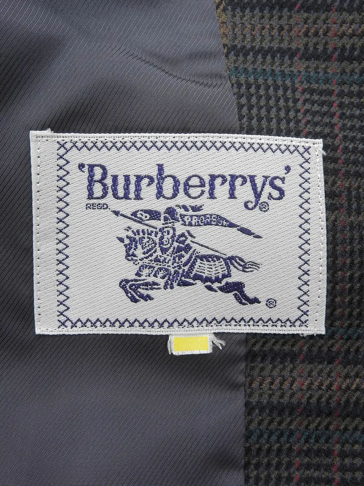 Check pattern double-breasted jacket in charcoal gray