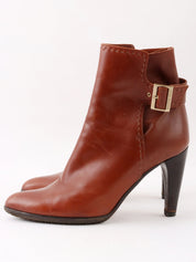 Brown leather logo buckle short boots