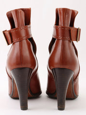 Brown leather logo buckle short boots