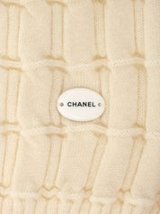 ロゴプレートノースリーブニットトップス アイボリー