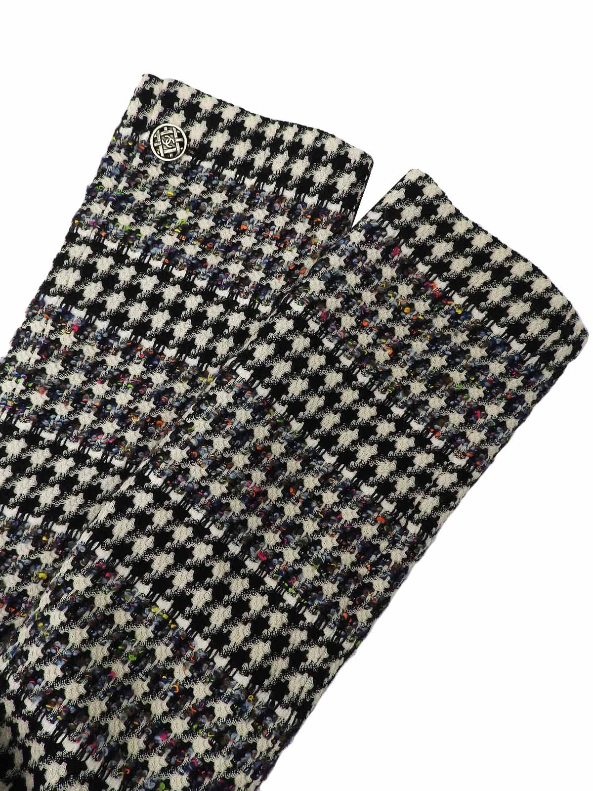 2006 tweed CC mark button zip-up jacket in white/black/multi