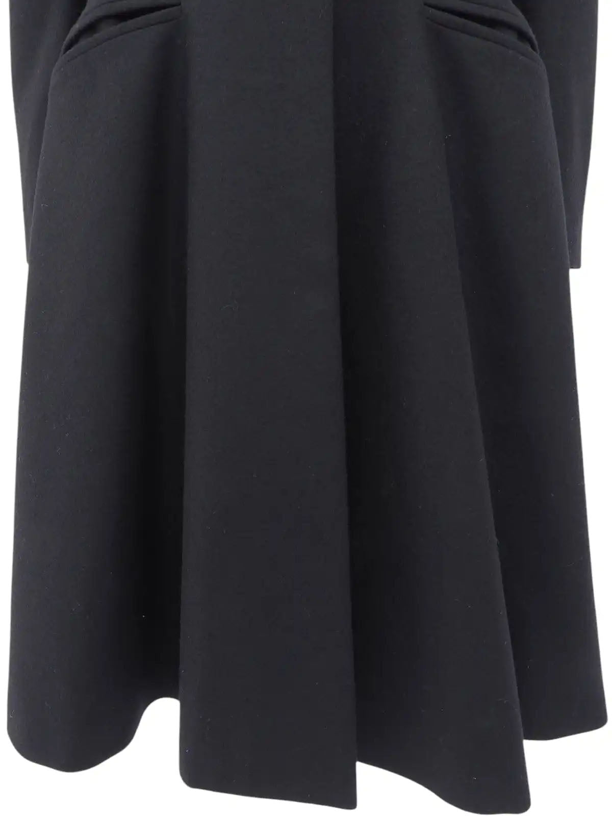 2008年製 ビジューパールCCマークボタンコート ブラック