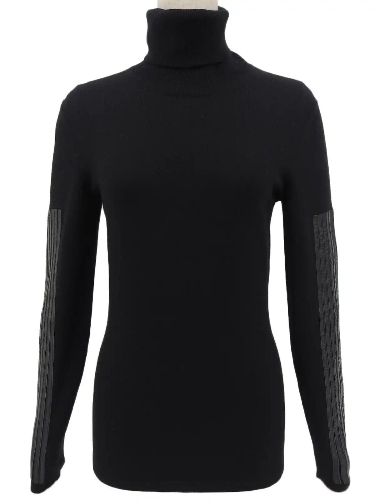 ウールレザーCCマークタートルネックニットセーター ブラック