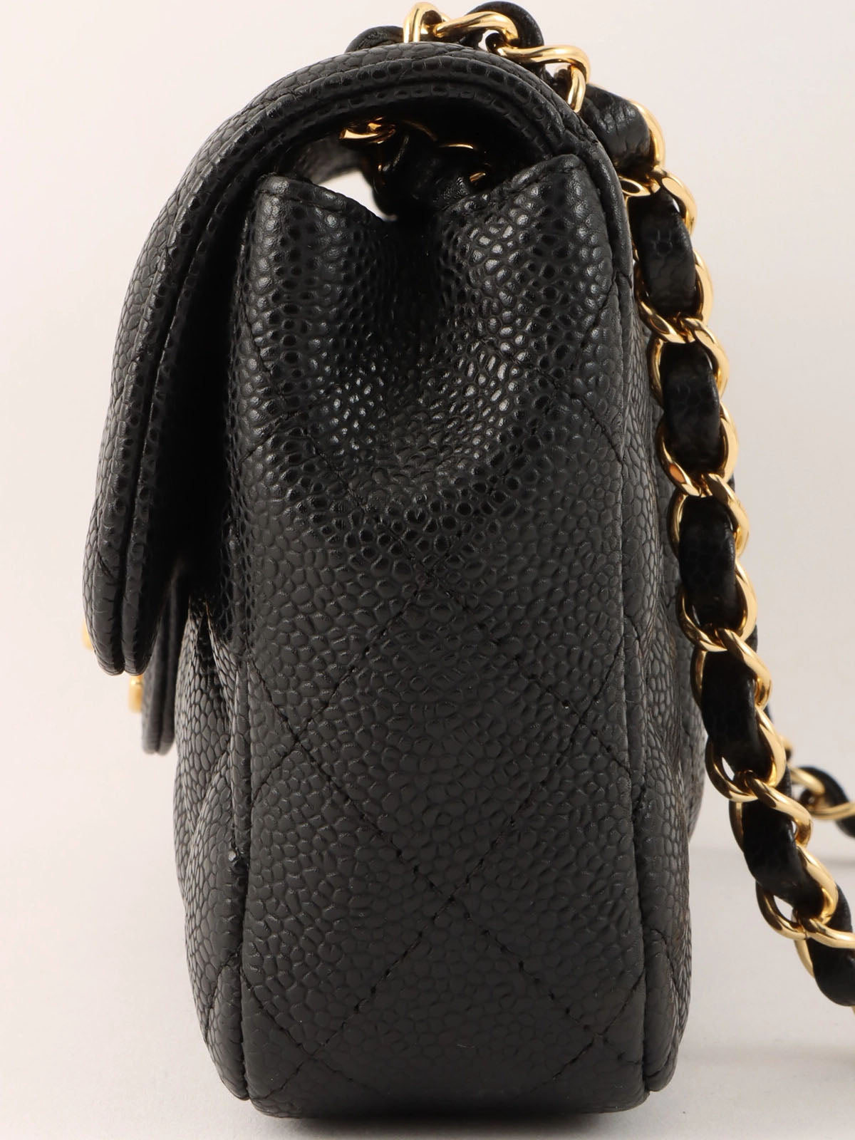 2008 East West Caviar Skin Chain Bag in Black
