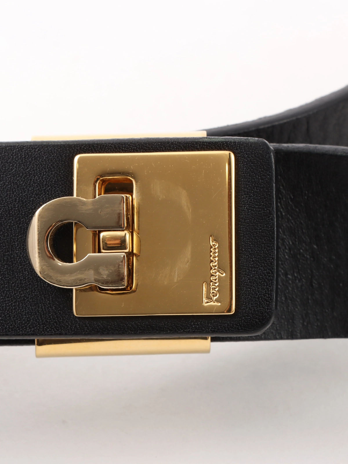 Gancini Plate Waist Bag in Black