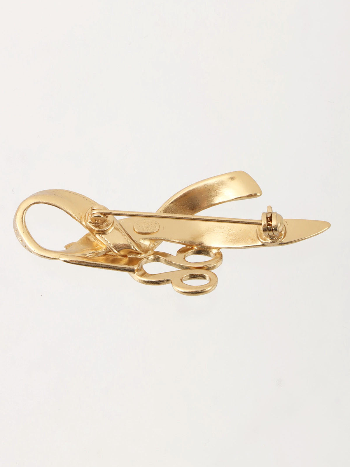 2002 Ribbon Scissors Brooch Gold