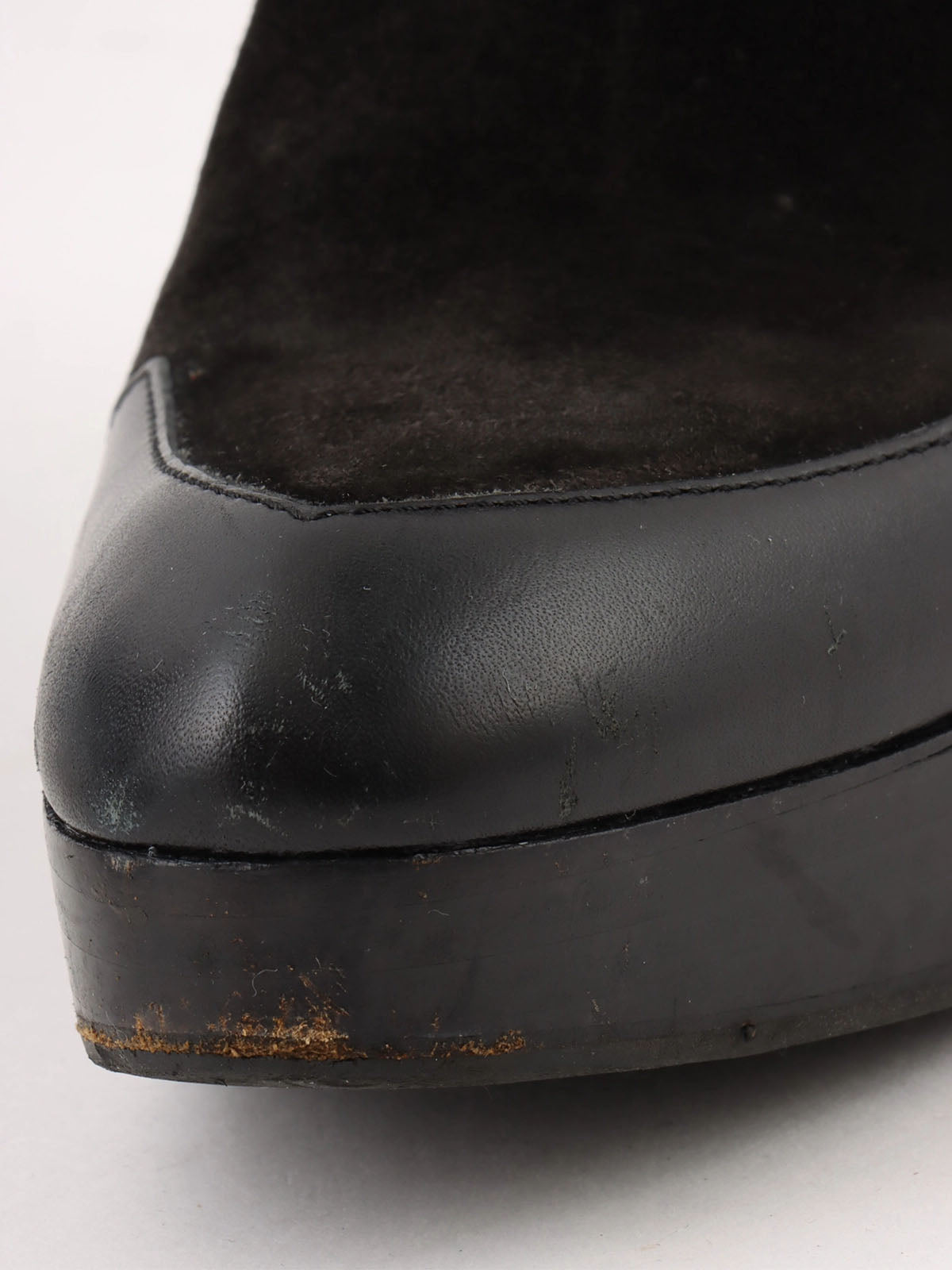 ムートンレザーコンビマカダムスタッズサボサンダル ブラック