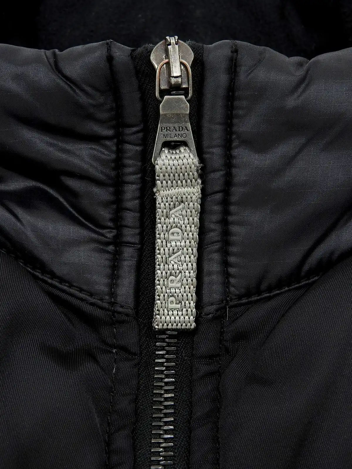 Logo Emblem Down Vest Black