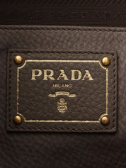 Leather logo plate tote bag in grey