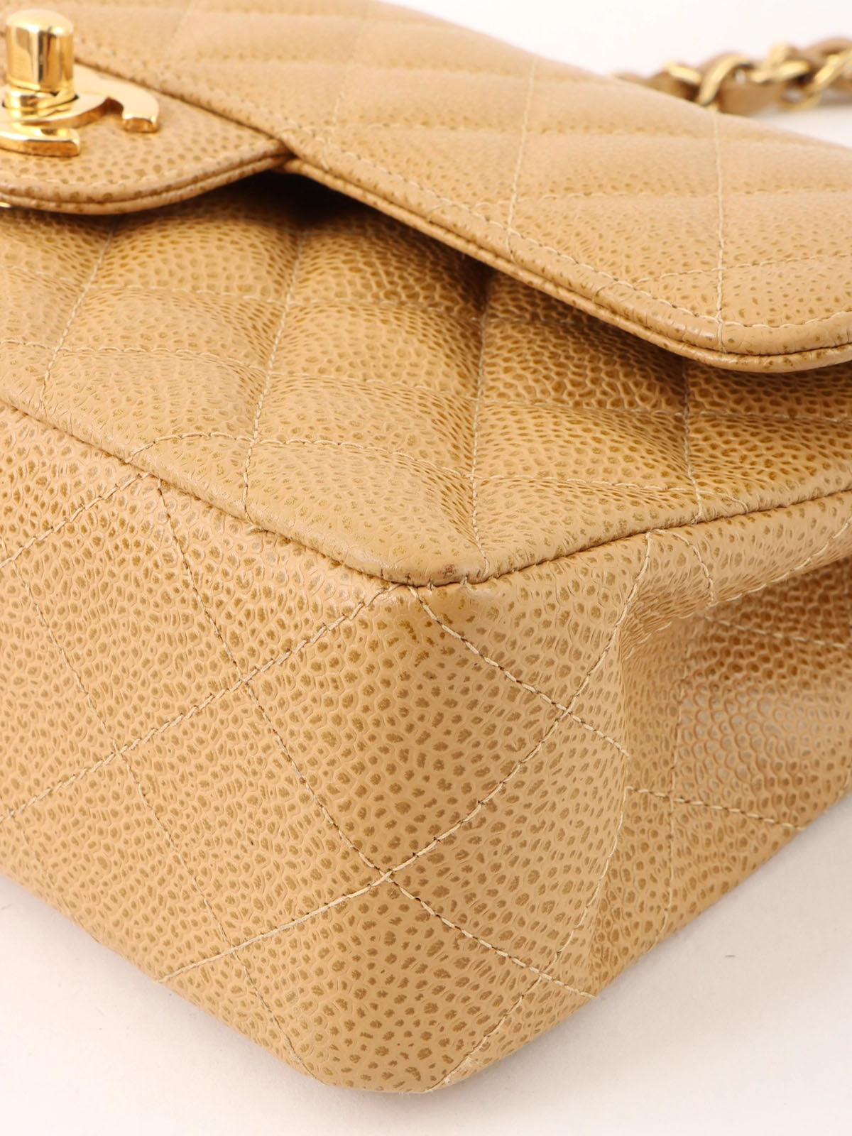 2000 Caviar Skin Classic Flap Chain Bag, 23cm, Beige