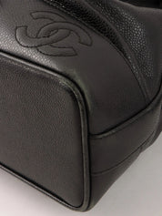 1997 Caviar Skin 6CC Mark Stitch Drawstring Shoulder Bag Black