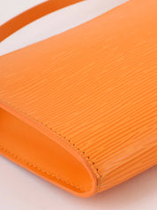 2004 Epi Pochette Accessoires Orange