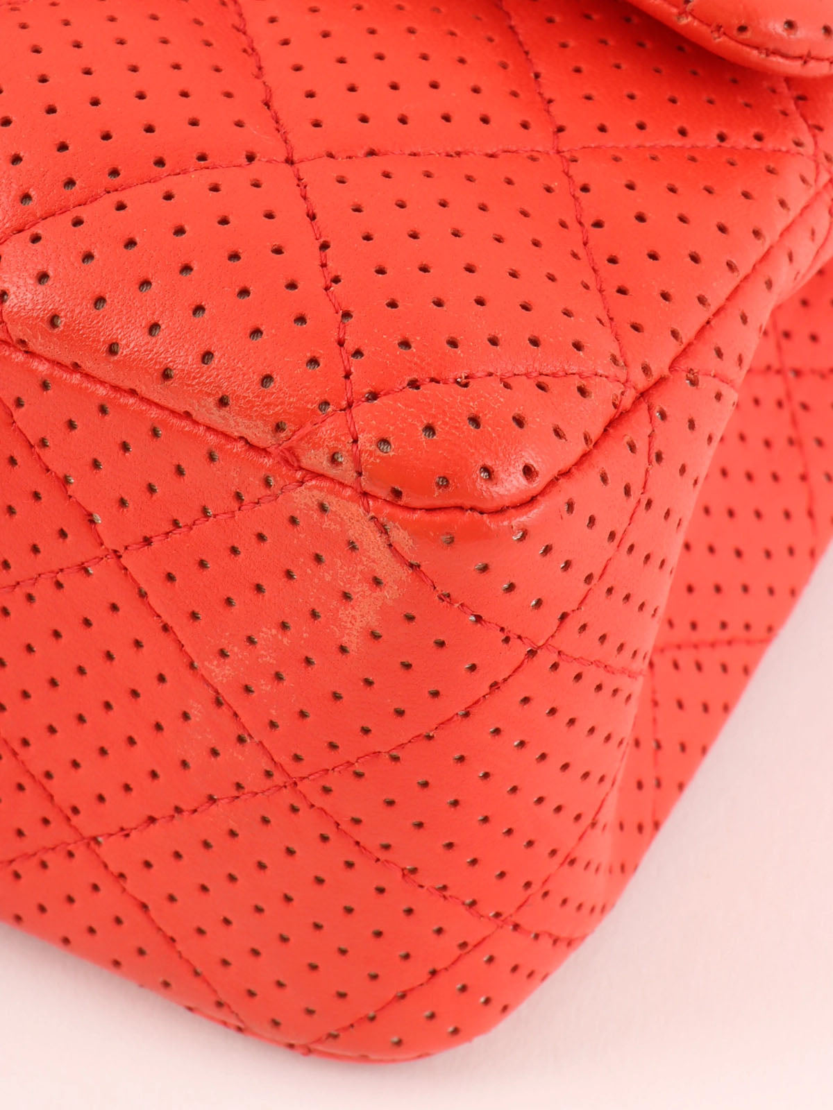 2007 Punched Leather CC Turnlock Chain Shoulder Bag in Red