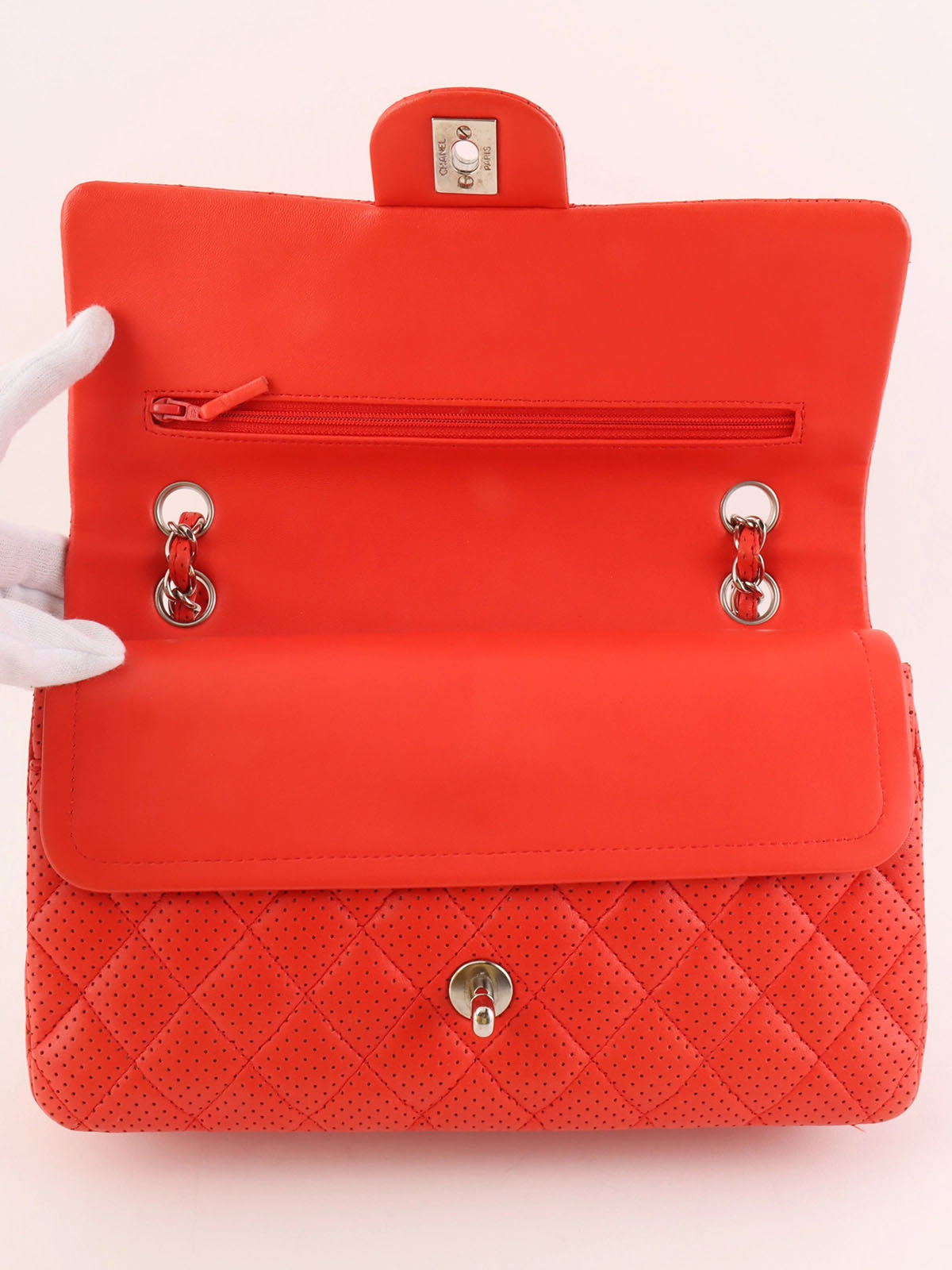 2007 Punched Leather CC Turnlock Chain Shoulder Bag in Red