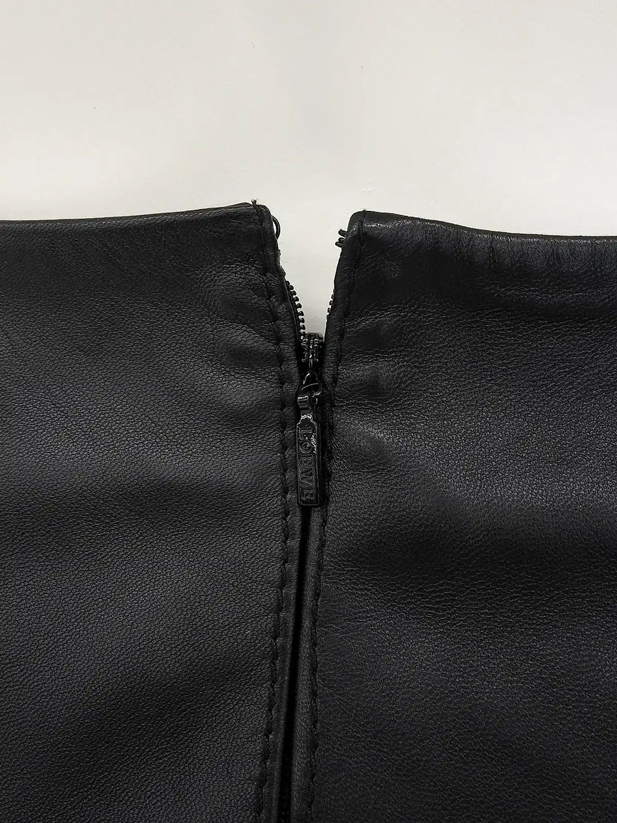Leather Box Pleated Skirt in Black