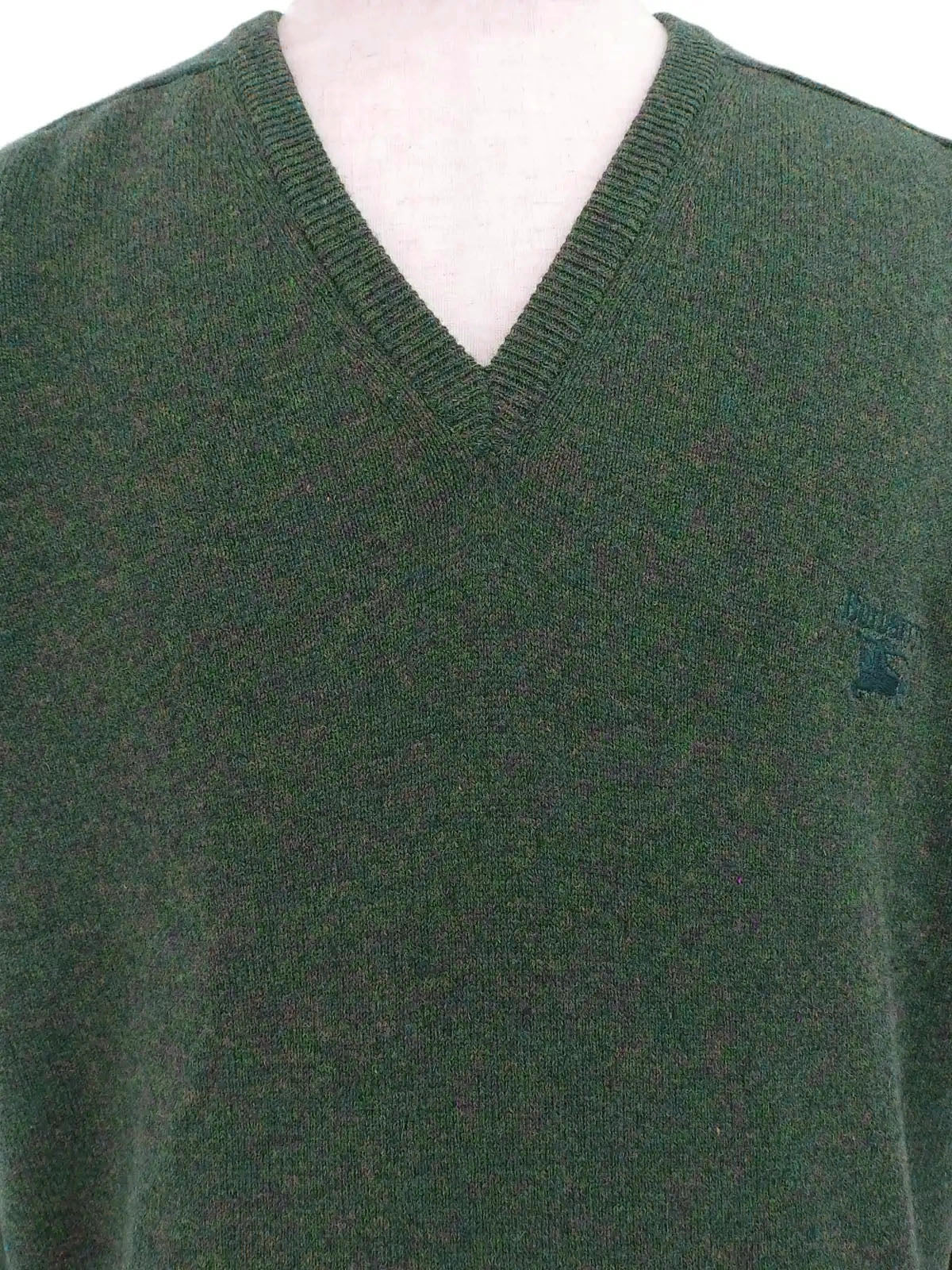 ウールロゴ刺繍ロングスリーブニットトップス　グリーン/マルチ