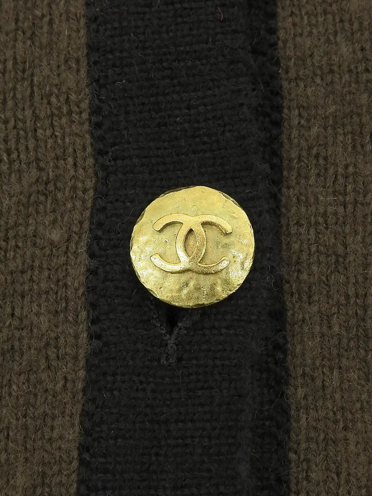 1994年製 カシミアバイカラーCCマークボタンカーディガン ダークブラウン/ブラック