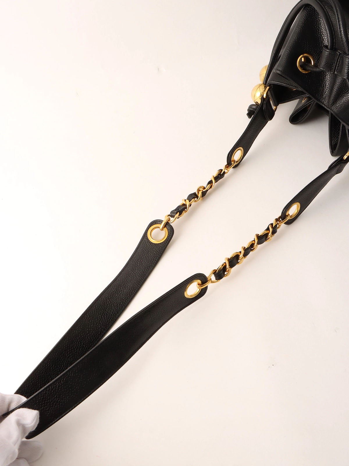 1995年頃製　キャビアスキンCCターンロックプレートポーチ付き巾着ショルダーバッグ　ブラック